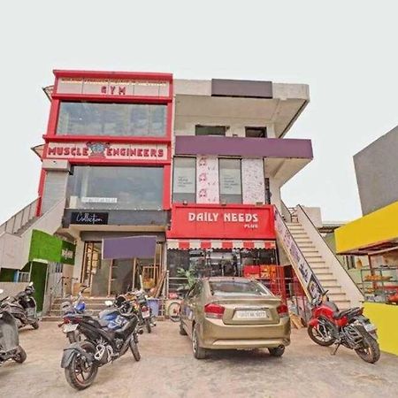 Hotel O Bottom Inn Dehradun Dış mekan fotoğraf