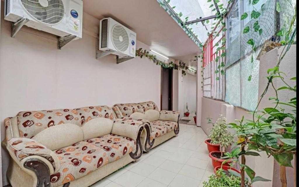 Hotel O Bottom Inn Dehradun Dış mekan fotoğraf